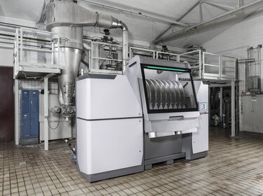 allgaier scheibentrockner cdry zum trocken von flüssigkeiten in einer produktionshalle | © Allgaier Process Technology 2022