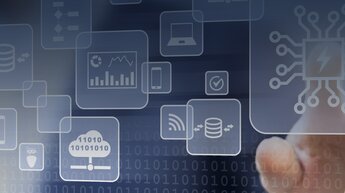 Blaue Digitale Services und Technologi Icons auf einem Monitor | © Allgaier Process Technology 2022